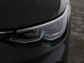 VW Golf VIII Variant 2.0 TDI Life | Thumbnail 31 von 31