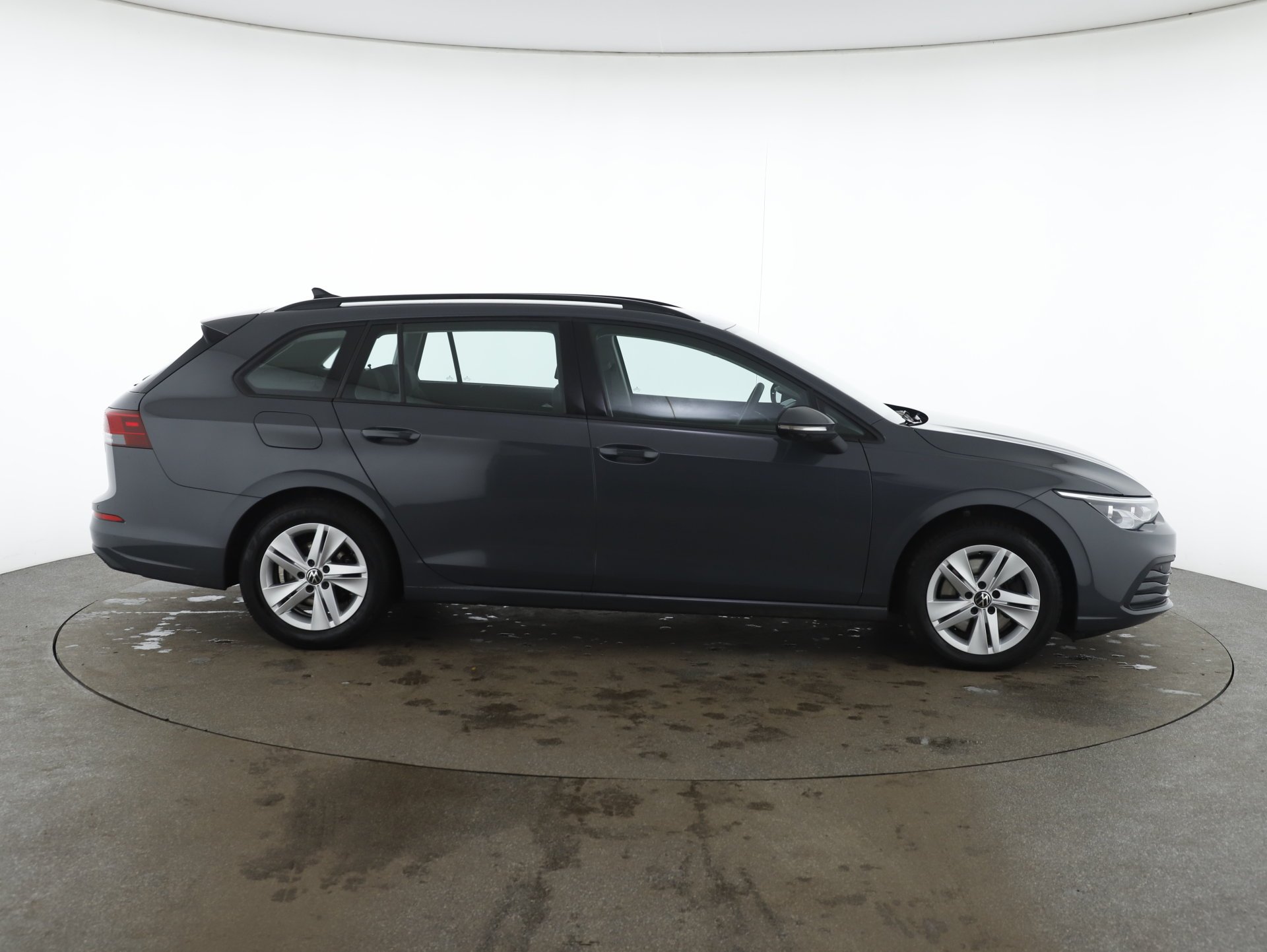 VW Golf VIII Variant 2.0 TDI Life | Bild 5 von 31