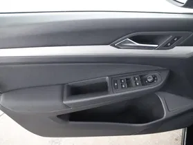 VW Golf VIII Variant 2.0 TDI Life | Thumbnail 4 von 23