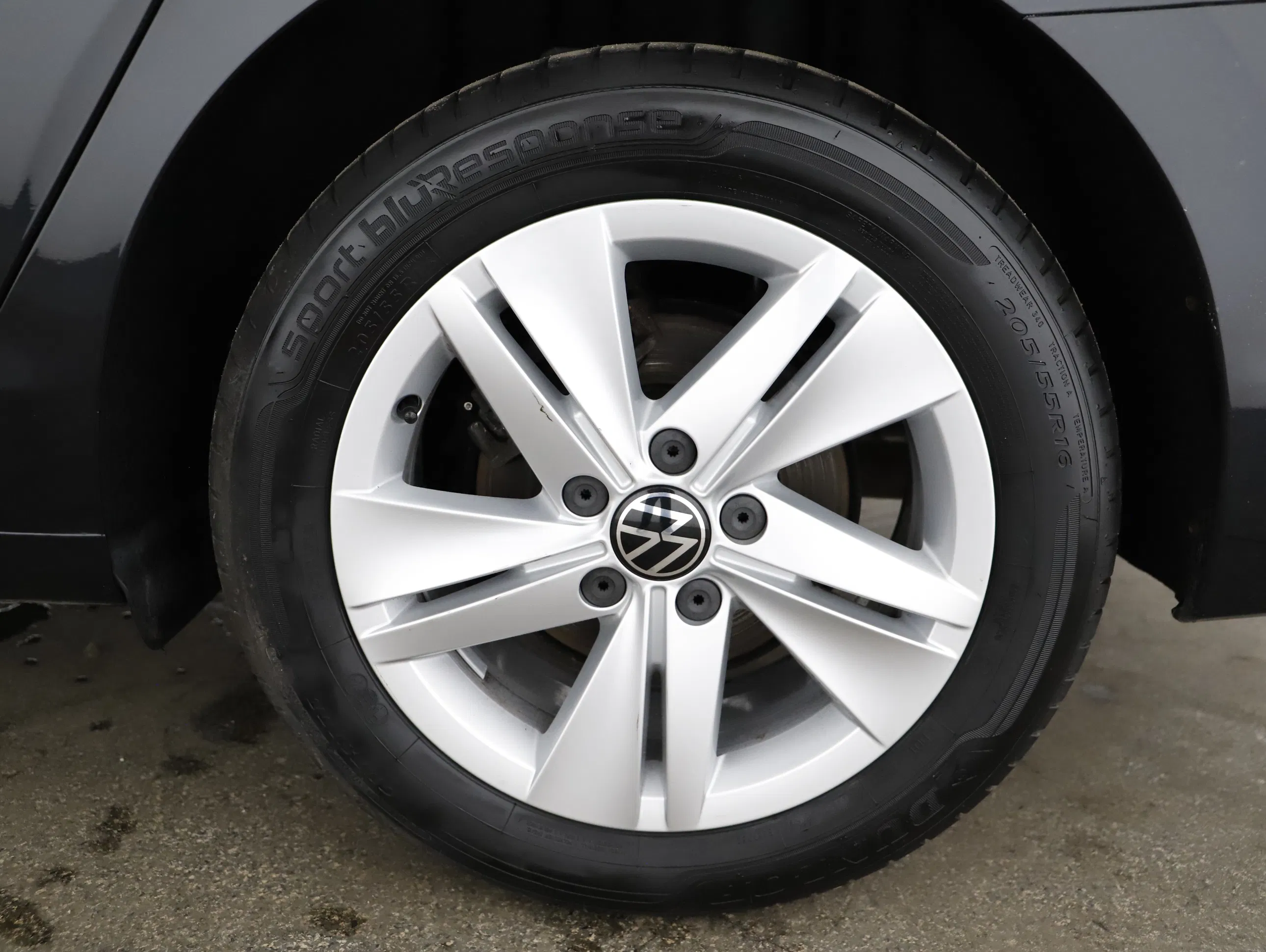 VW Golf VIII Variant 2.0 TDI Life | Bild 23 von 23