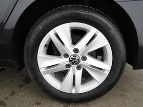 VW Golf VIII Variant 2.0 TDI Life | Thumbnail 23 von 23