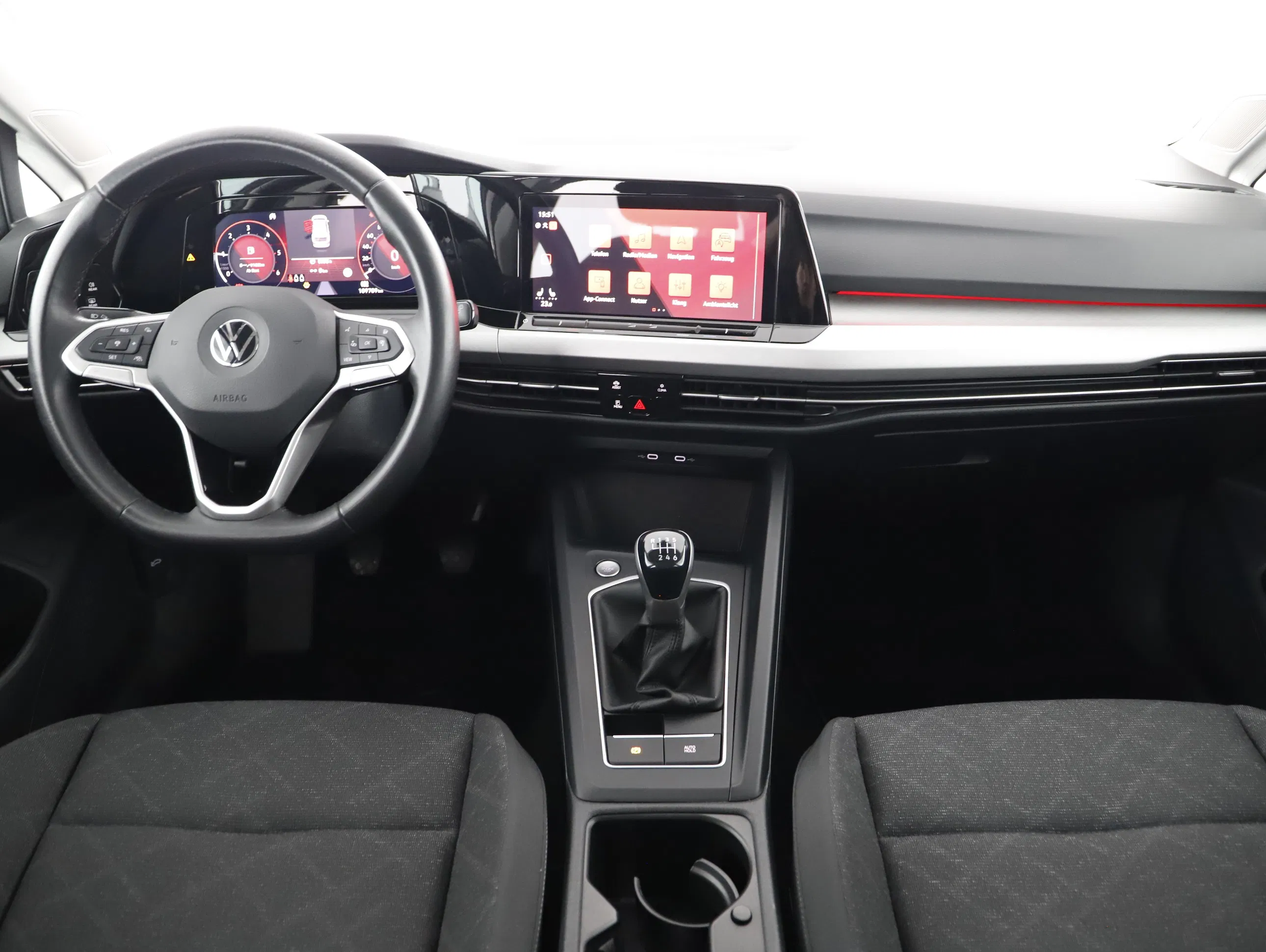 VW Golf VIII Variant 2.0 TDI Life | Bild 12 von 23