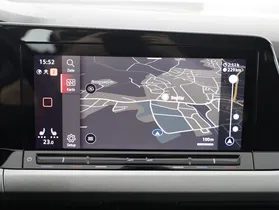 VW Golf VIII Variant 2.0 TDI Life | Thumbnail 15 von 23