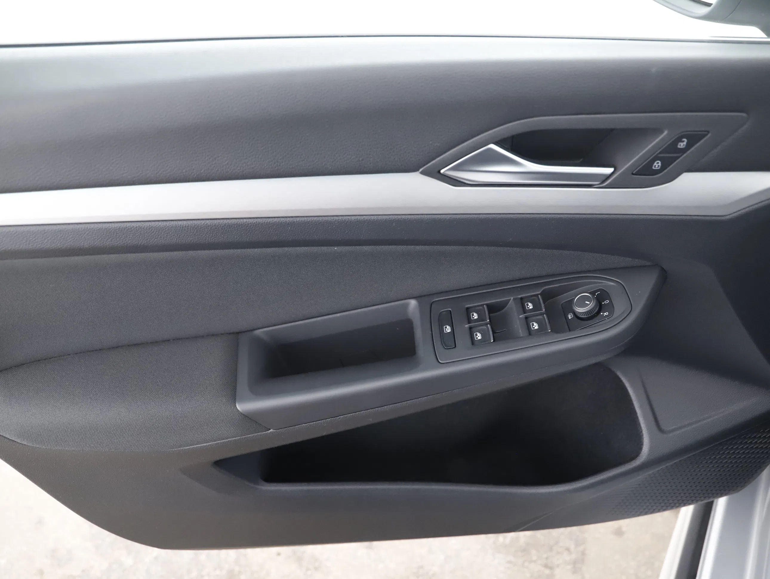 VW Golf VIII 2.0 TDI | Bild 14 von 21