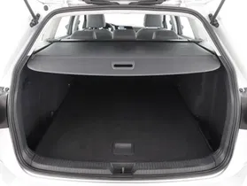 VW Golf VIII 2.0 TDI | Thumbnail 16 von 21