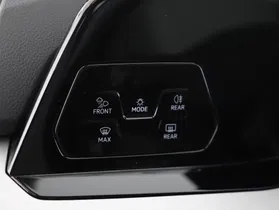 VW Golf VIII Variant 2.0 TDI Life | Thumbnail 13 von 23