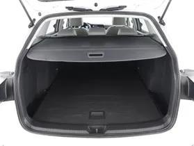 VW Golf VIII Variant 2.0 TDI Life | Thumbnail 16 von 23