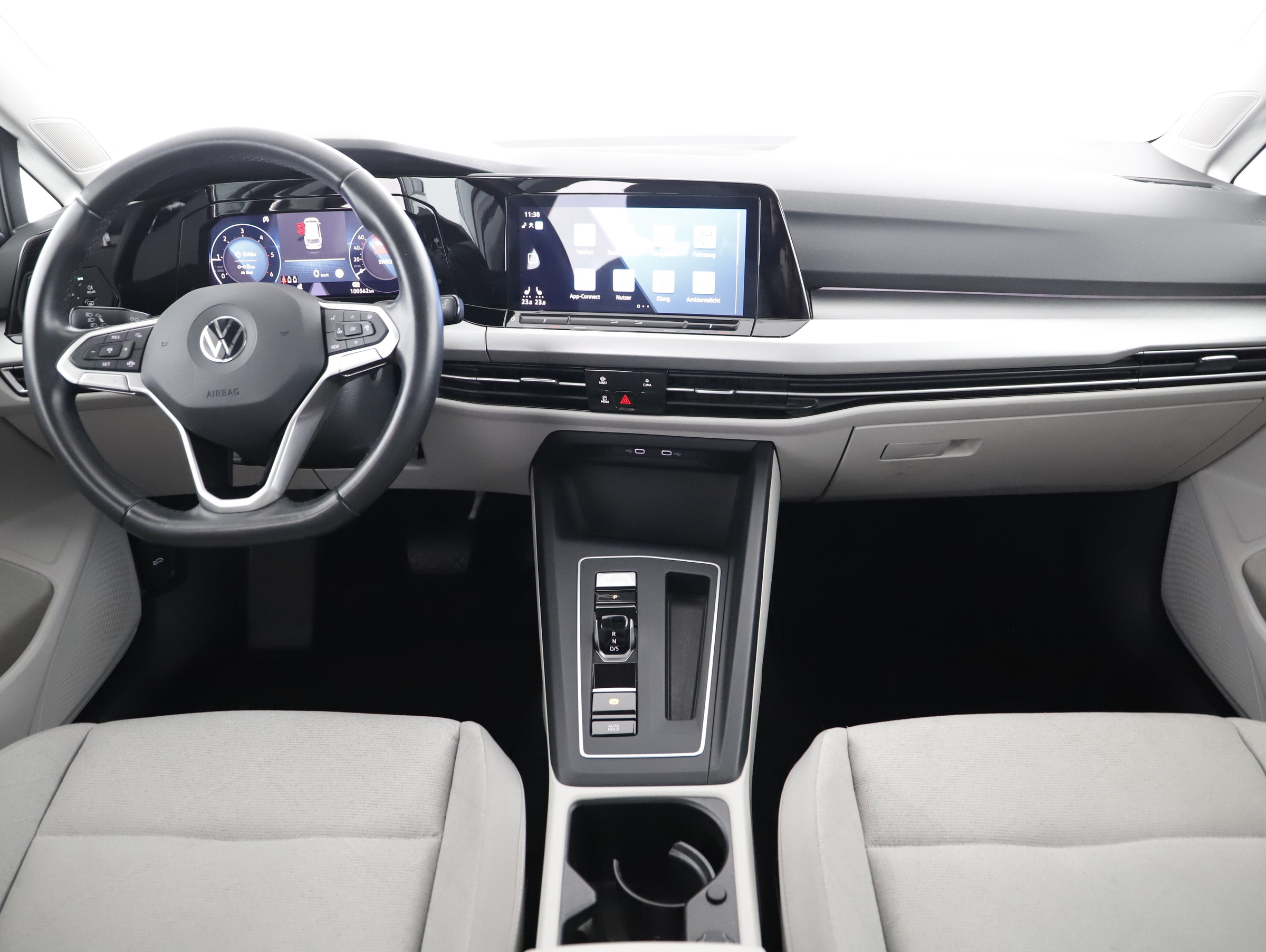 VW Golf VIII Variant 2.0 TDI Life | Bild 3 von 23