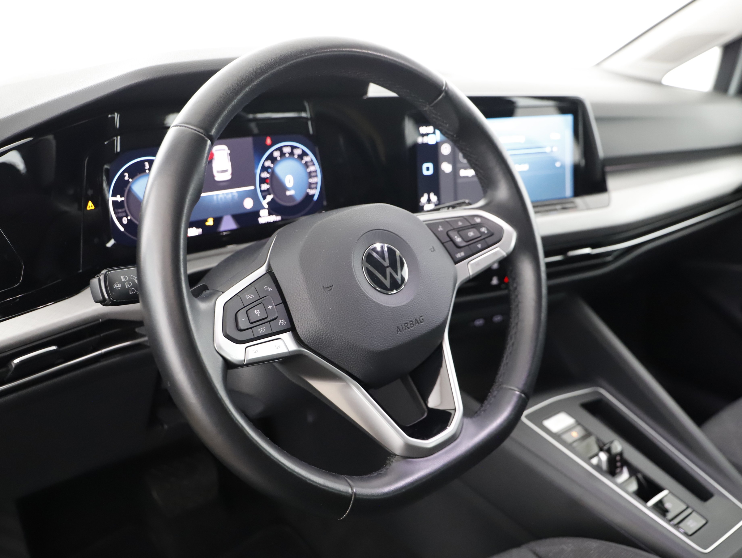 VW Golf Variant Life 2.0 TDI DSG | Bild 19 von 20