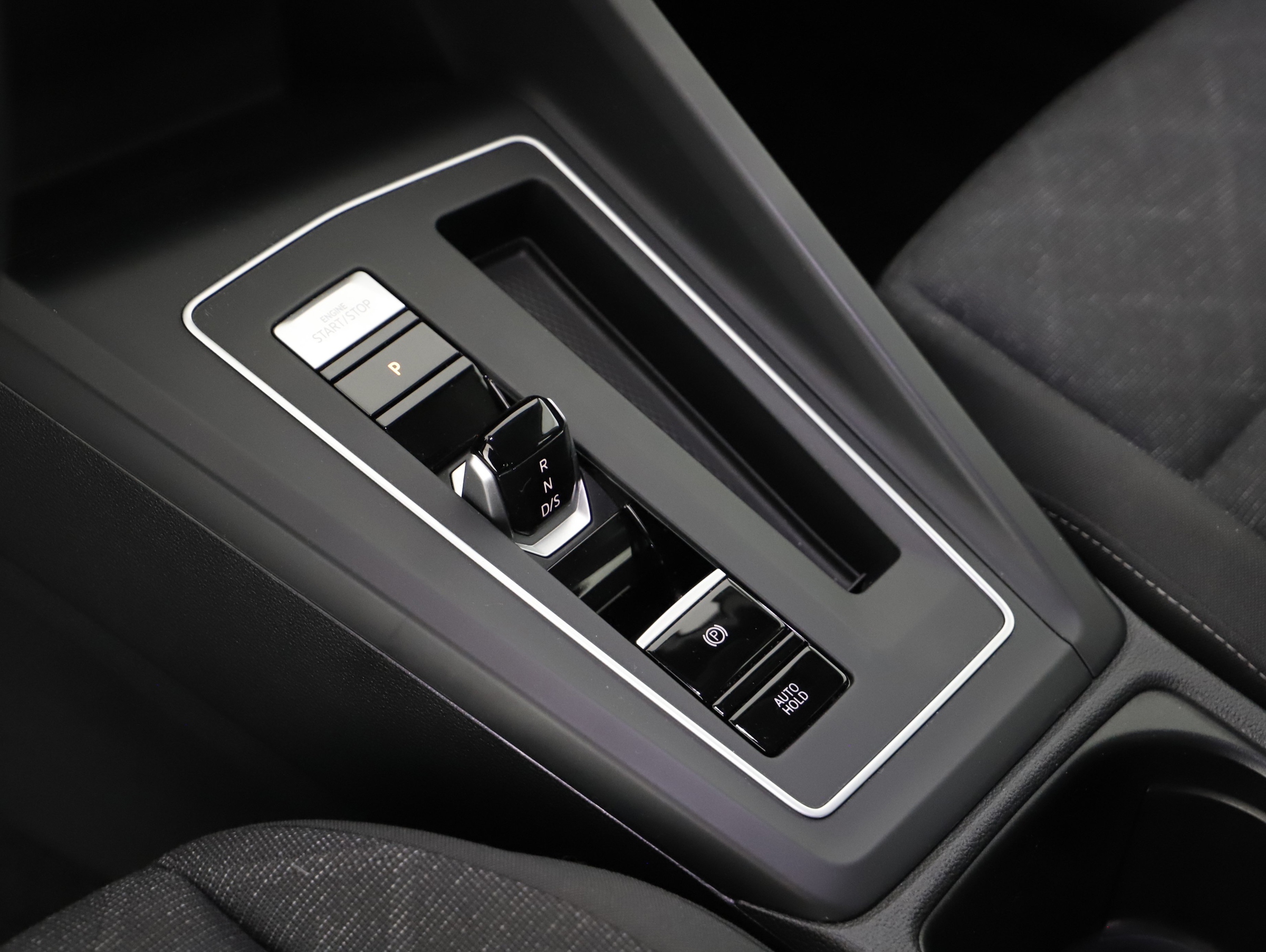 VW Golf Variant Life 2.0 TDI DSG | Bild 5 von 20