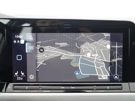 VW Golf Variant Life 2.0 TDI DSG | Thumbnail 8 von 20