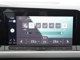 VW Golf VIII Var 2.0 TDI DSG Life | Thumbnail 17 von 23