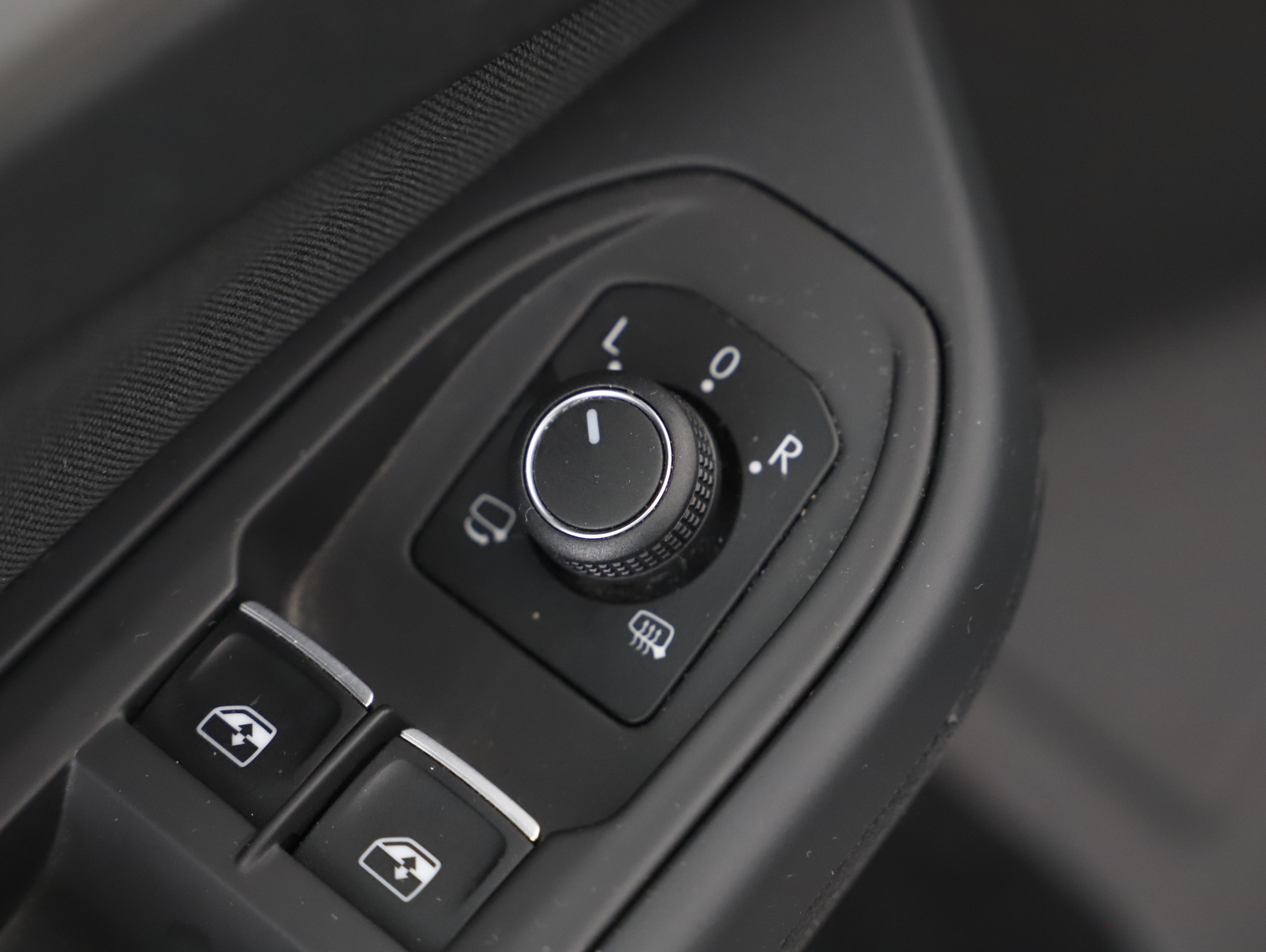 VW Golf VIII Var 2.0 TDI DSG Life | Bild 6 von 23