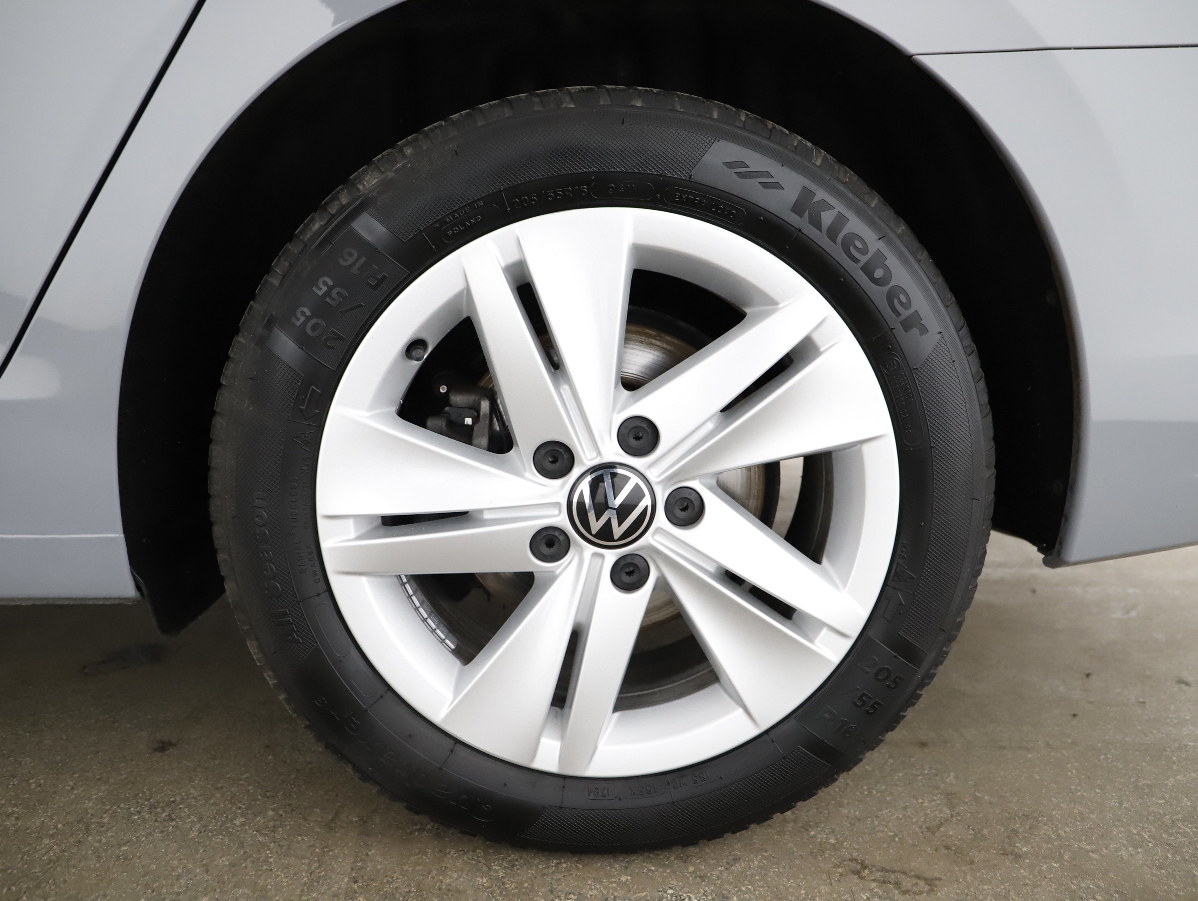 VW Golf VIII Var 2.0 TDI DSG Life | Bild 4 von 23