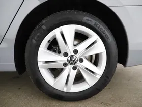 VW Golf VIII Var 2.0 TDI DSG Life | Thumbnail 4 von 23