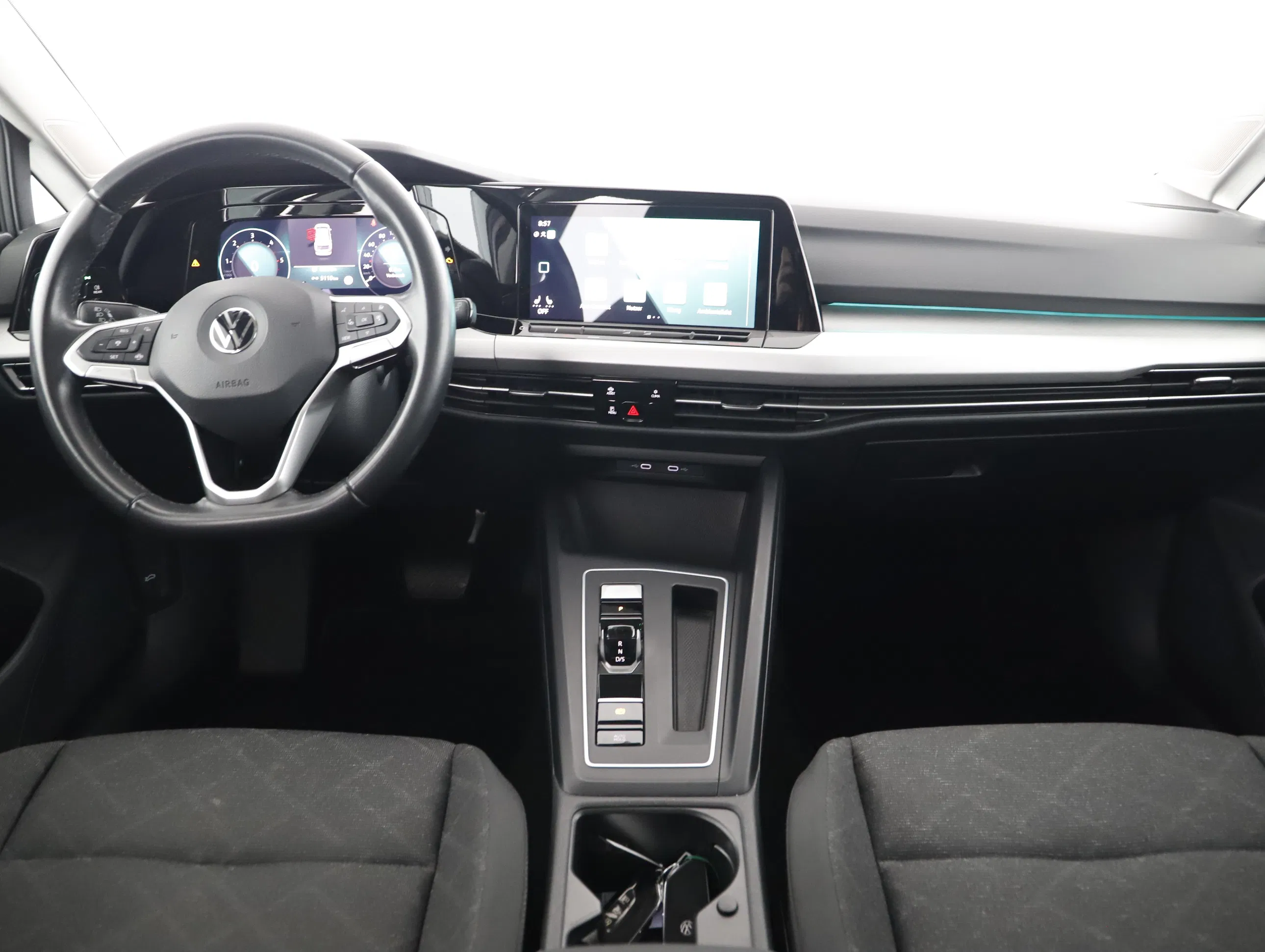 VW Golf VIII Var 2.0 TDI DSG Life | Bild 9 von 23