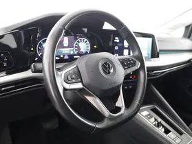 VW Golf VIII Var 2.0 TDI DSG Life | Thumbnail 10 von 23
