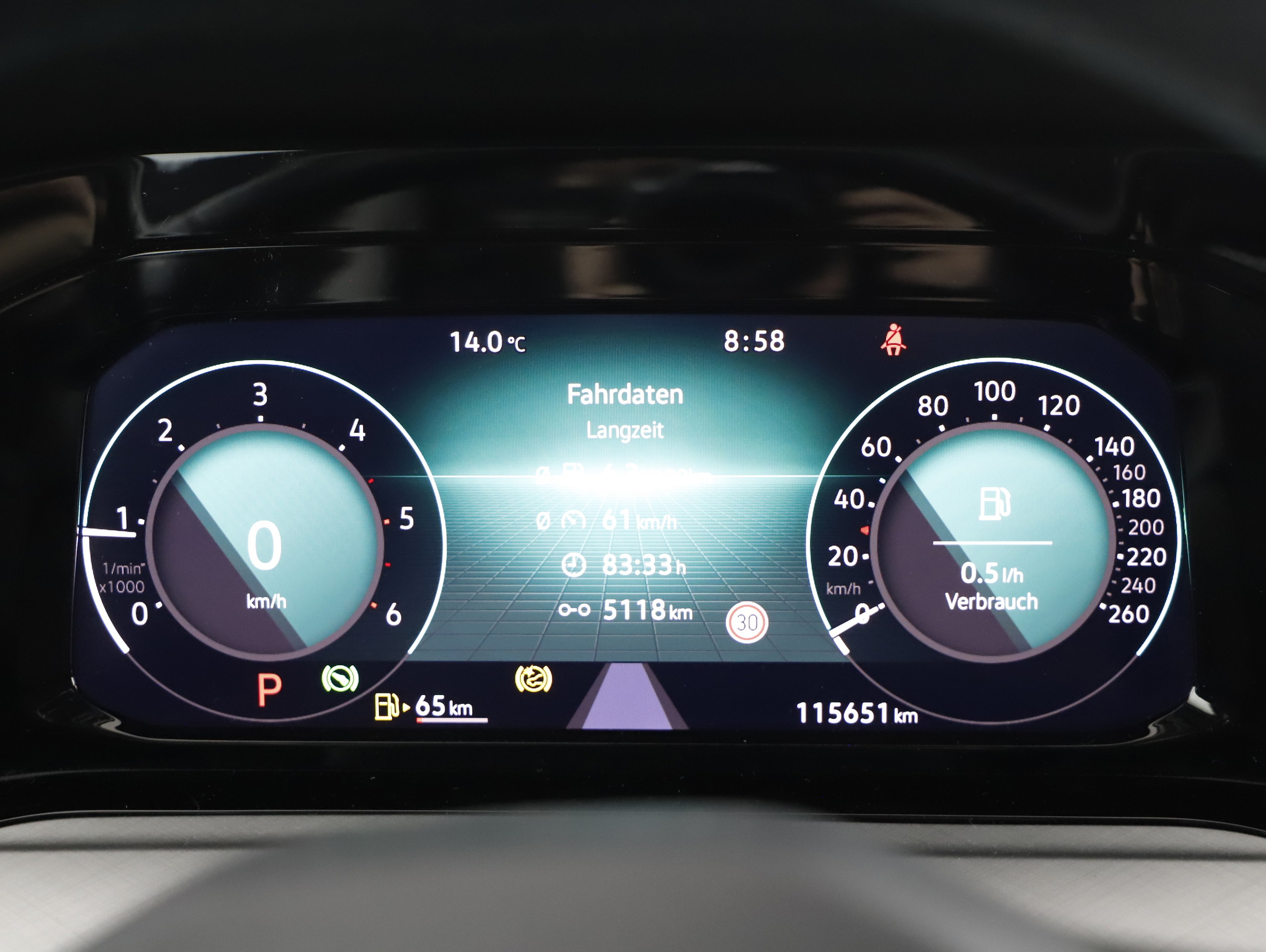 VW Golf VIII Var 2.0 TDI DSG Life | Bild 11 von 23