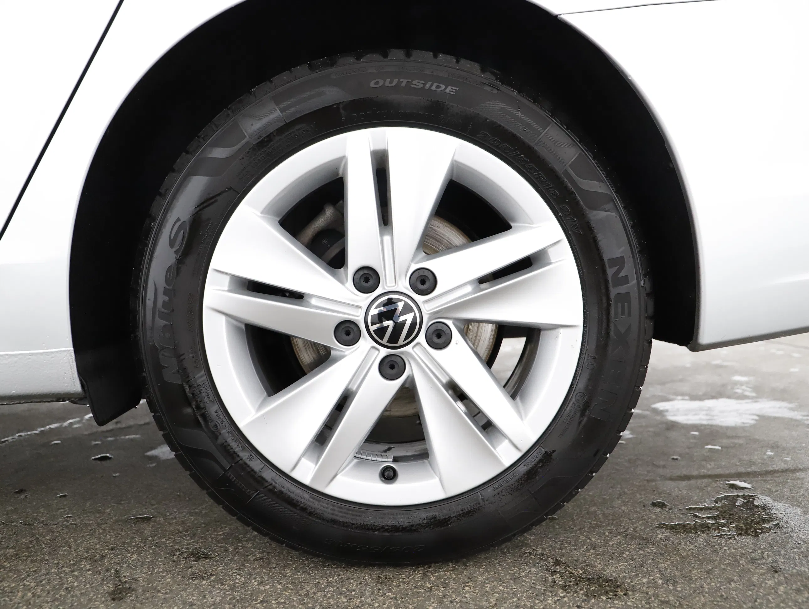 VW Golf VIII Variant 2.0 TDI Life | Bild 18 von 24