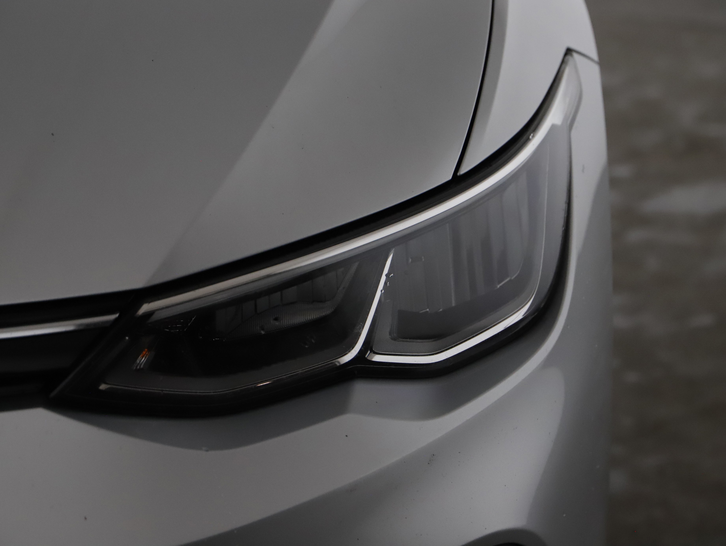 VW Golf VIII Variant 2.0 TDI Life | Bild 24 von 24