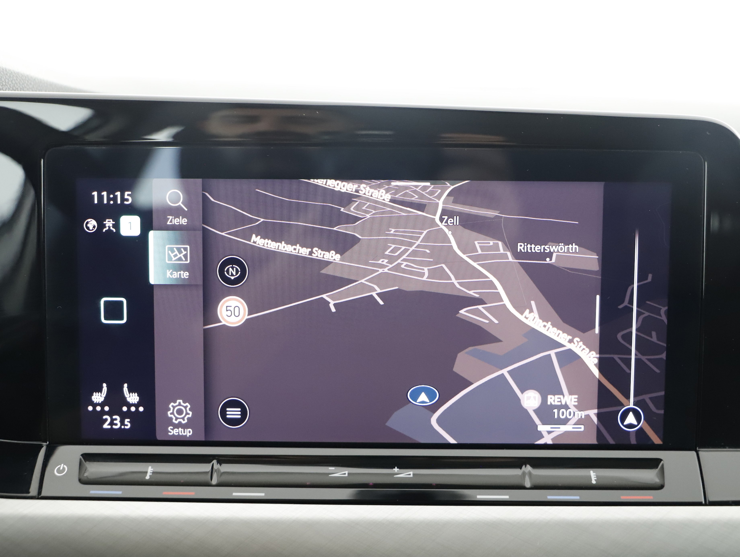 VW Golf VIII Variant 2.0 TDI Life | Bild 10 von 24