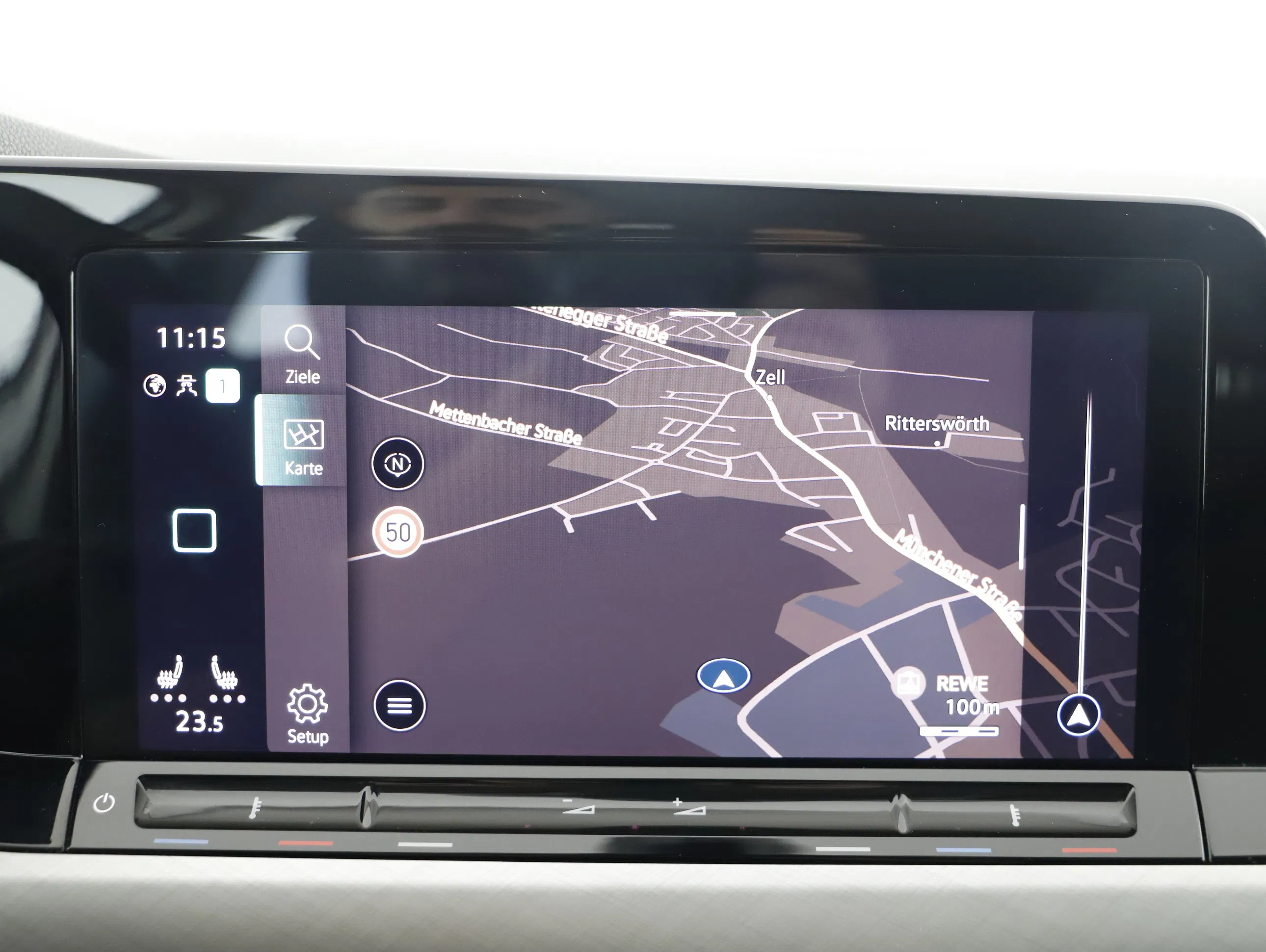 VW Golf VIII Variant 2.0 TDI Life | Bild 10 von 24