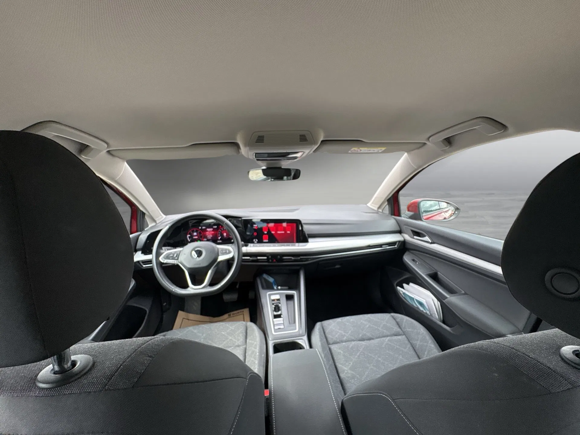 VW Golf VIII Variant 2.0 TDI Life | Bild 12 von 25