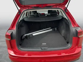 VW Golf VIII Variant 2.0 TDI Life | Thumbnail 8 von 25