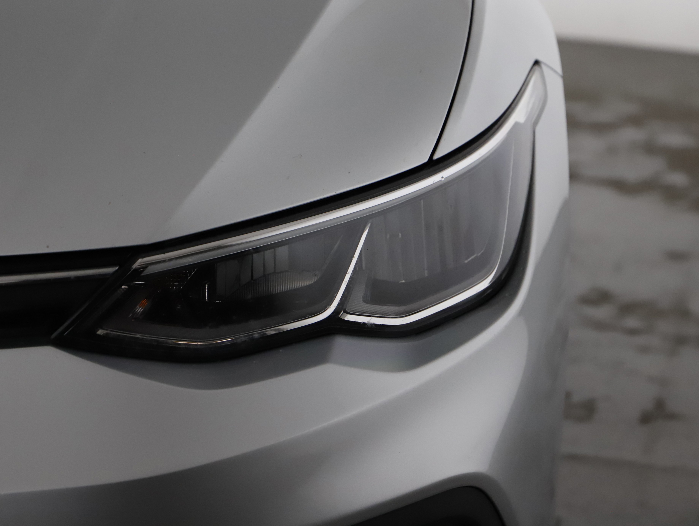 VW Golf VIII Variant 2.0 TDI Life | Bild 20 von 21