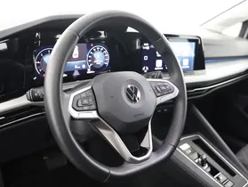 VW Golf VIII Variant 2.0 TDI Life | Thumbnail 4 von 21