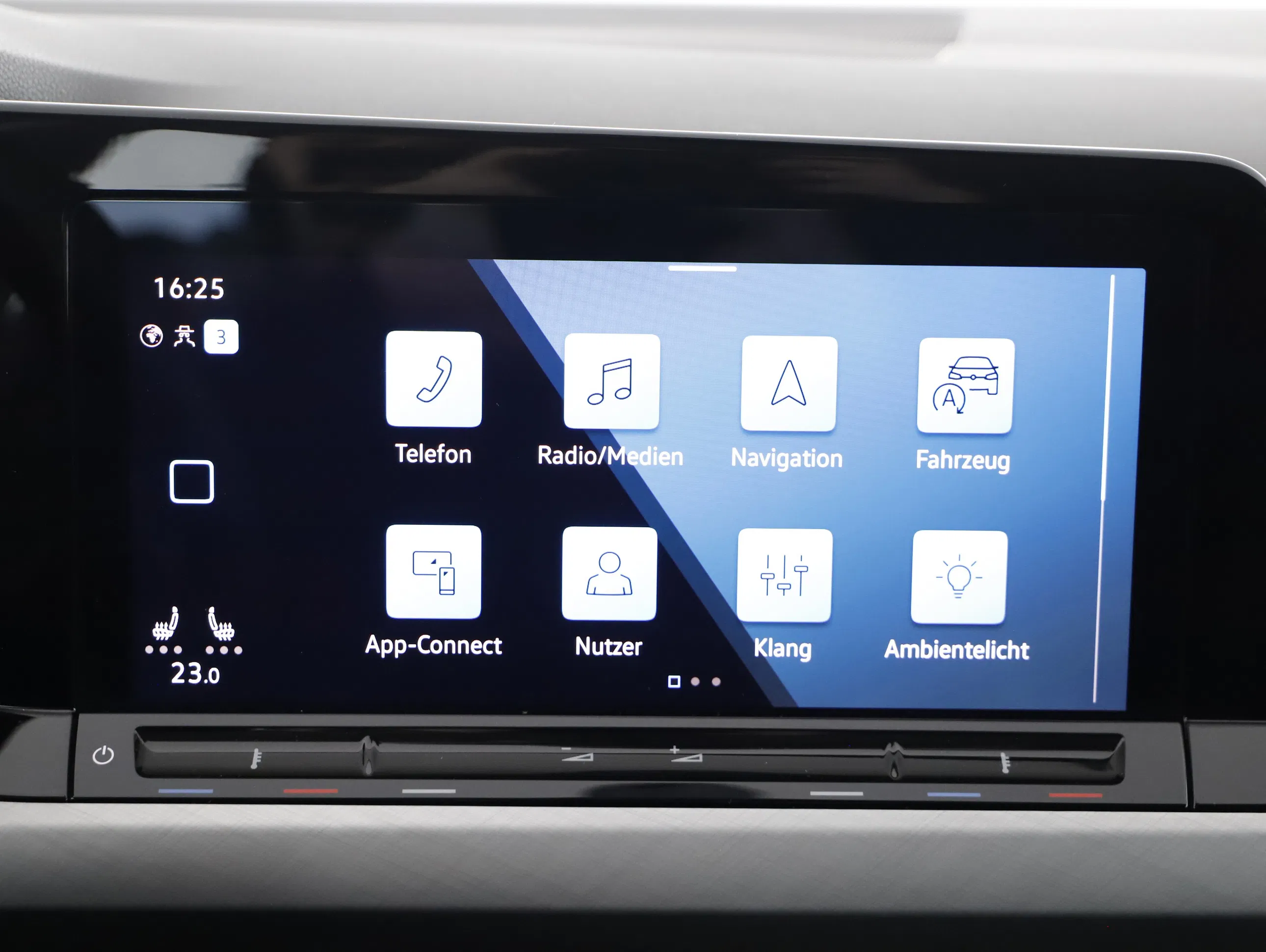 VW Golf VIII Variant 2.0 TDI Life | Bild 7 von 21