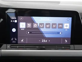 VW Golf Variant Life TDI DSG | Thumbnail 15 von 21