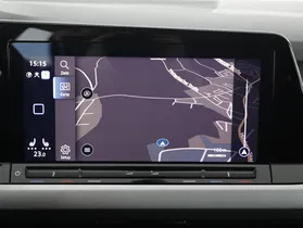 VW Golf Variant Life TDI DSG | Thumbnail 16 von 21