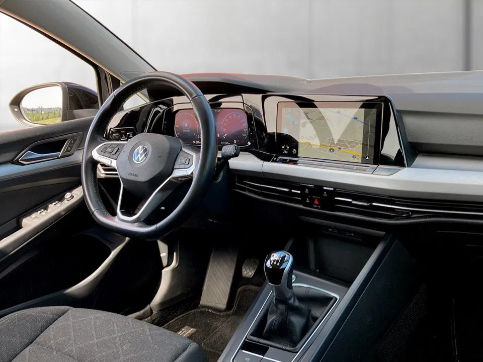 VW Golf VIII Var. 2.0 TDI Life | Bild 12 von 21