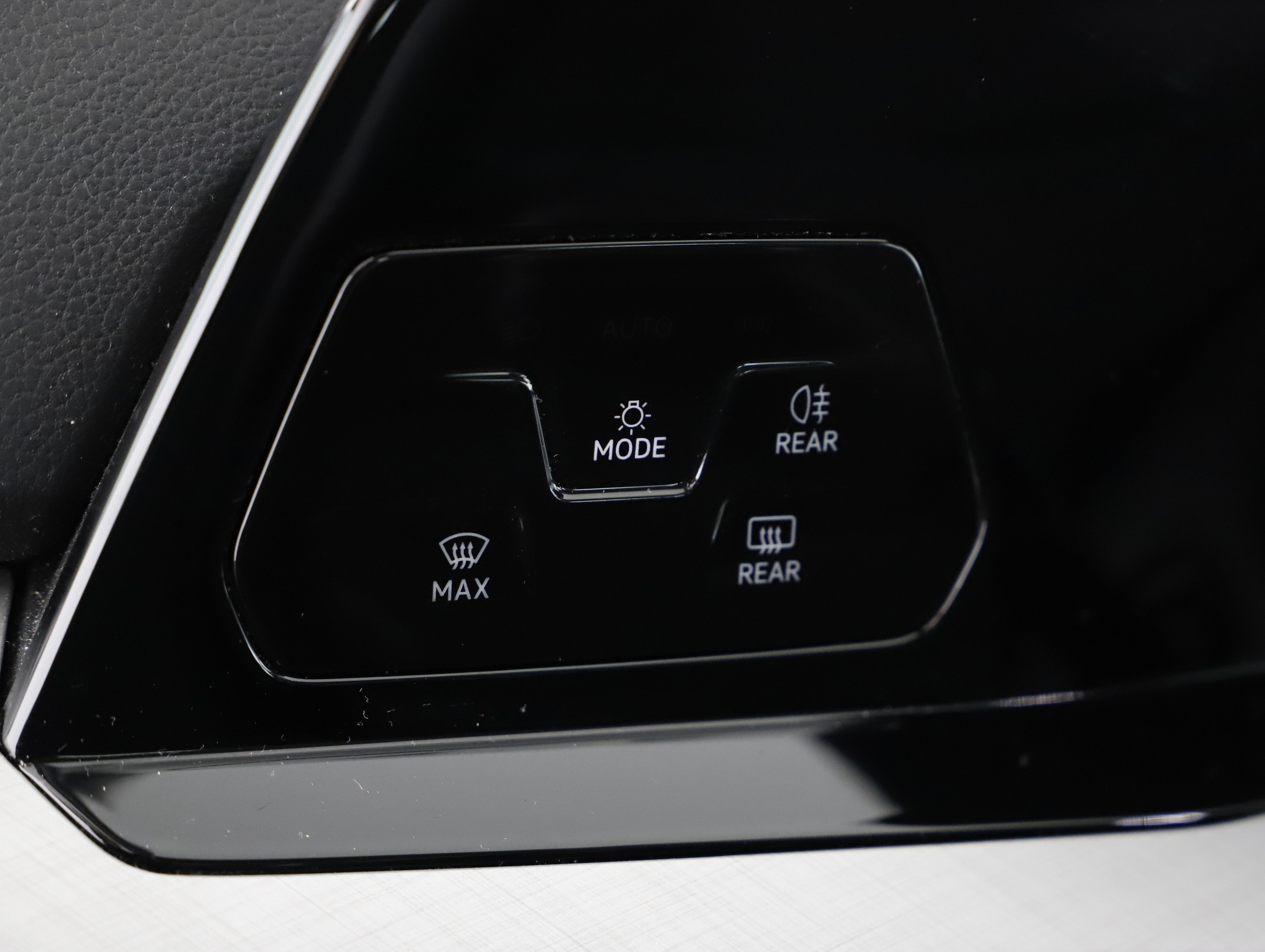 VW Golf VIII Var. 2.0 TDI Life | Bild 6 von 21