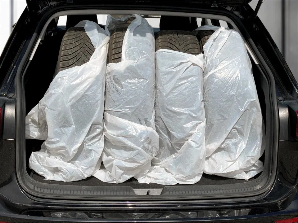 VW Golf VIII Var. 2.0 TDI Life | Bild 14 von 21