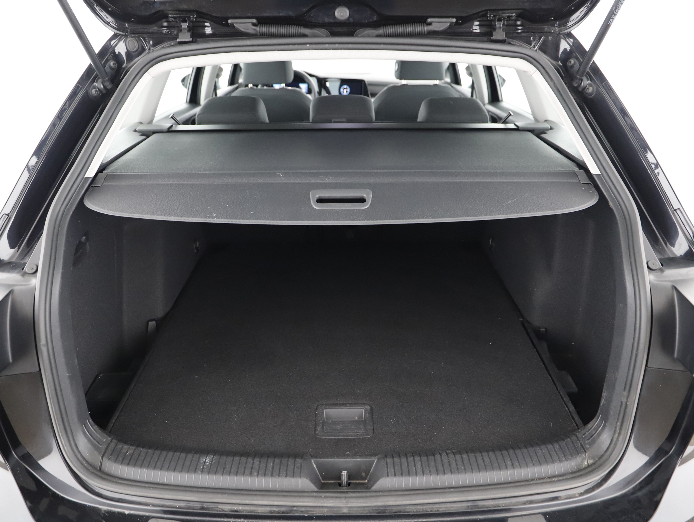 VW Golf VIII Var. 2.0 TDI Life | Bild 19 von 21