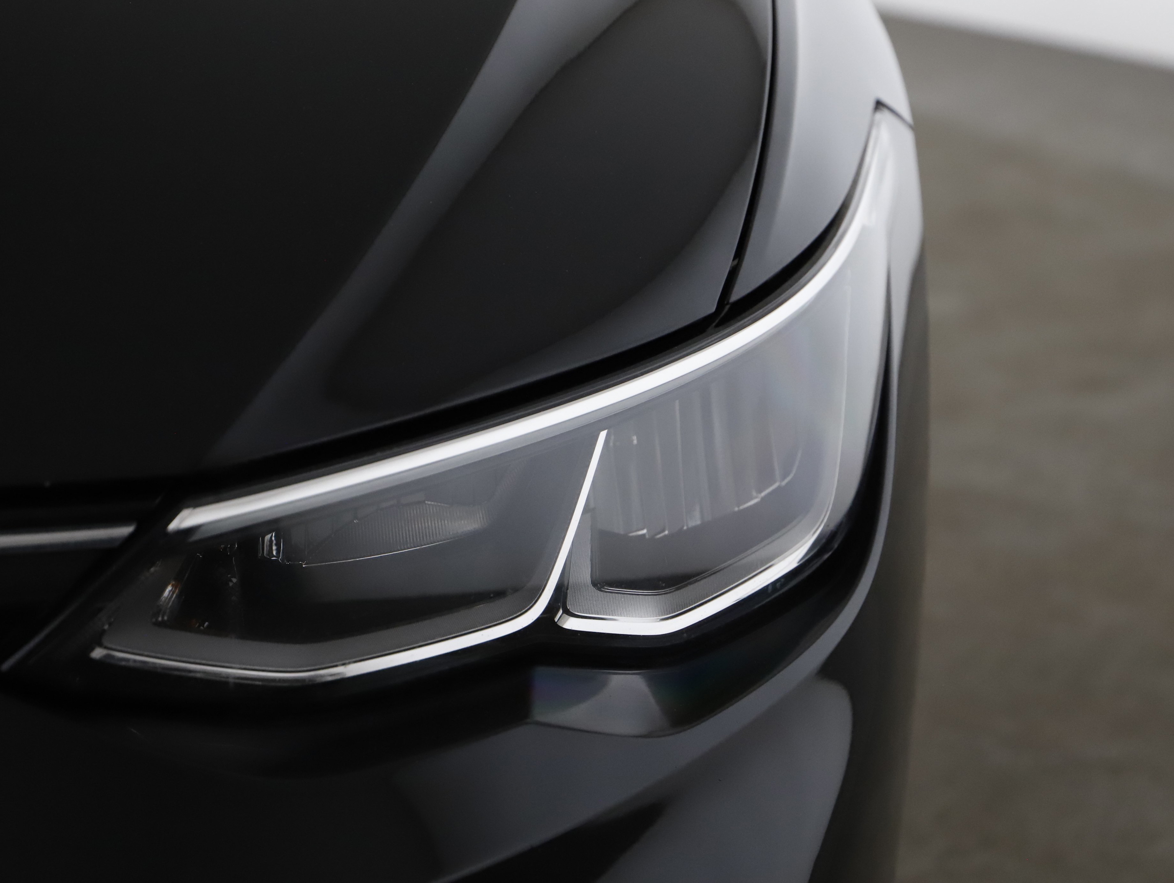 VW Golf VIII Var. 2.0 TDI Life | Bild 20 von 21