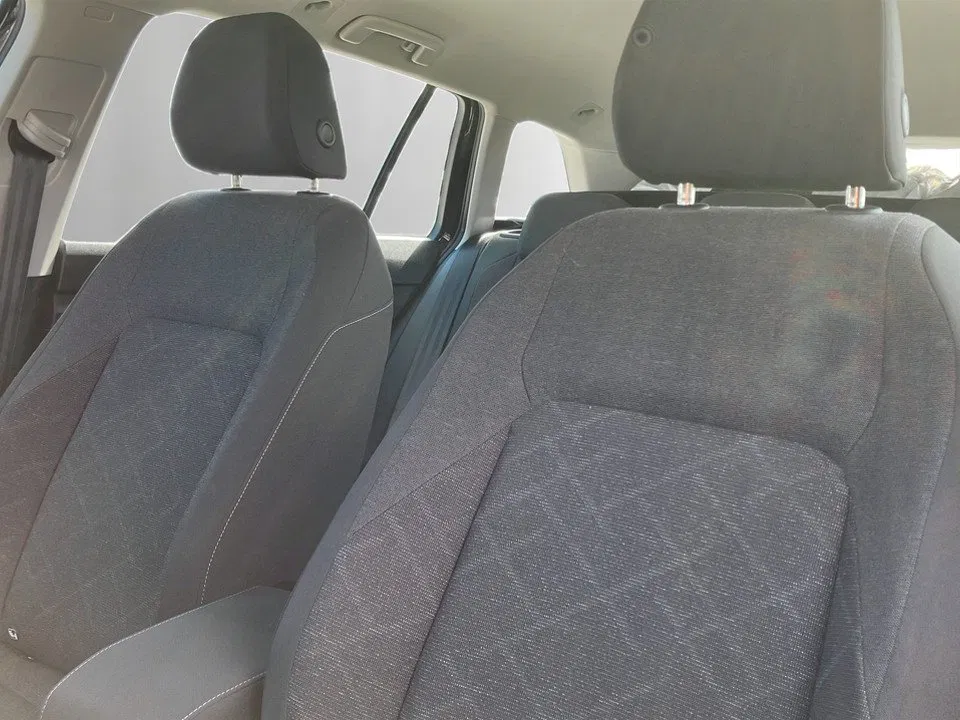 VW Golf VIII Var. 2.0 TDI Life | Bild 8 von 21