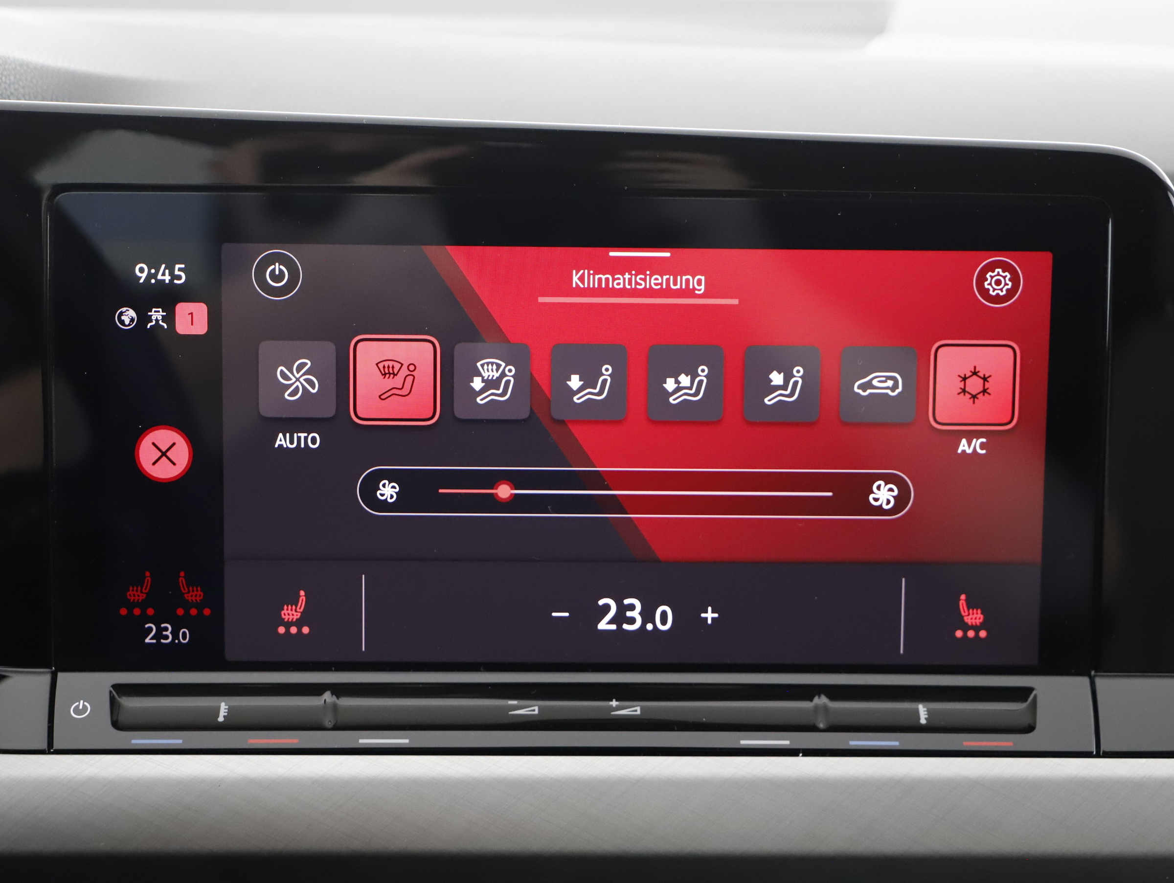 VW Golf VIII Variant 2.0 TDI Life | Bild 10 von 23