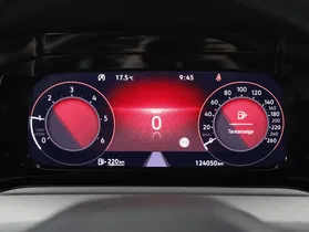 VW Golf VIII Variant 2.0 TDI Life | Thumbnail 6 von 23