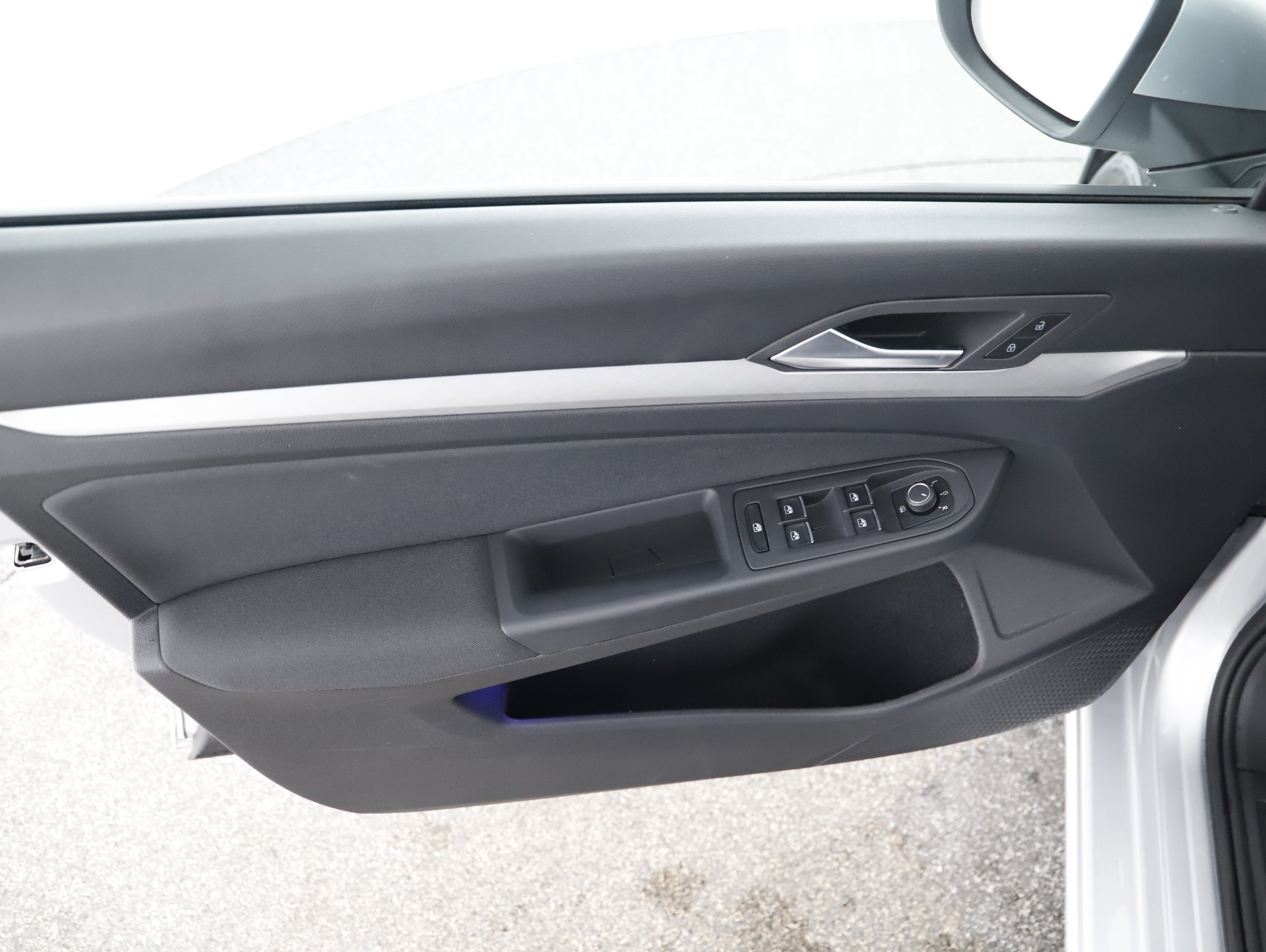 VW Golf VIII Variant 2.0 TDI Life | Bild 11 von 29