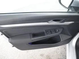 VW Golf VIII Variant 2.0 TDI Life | Thumbnail 11 von 29