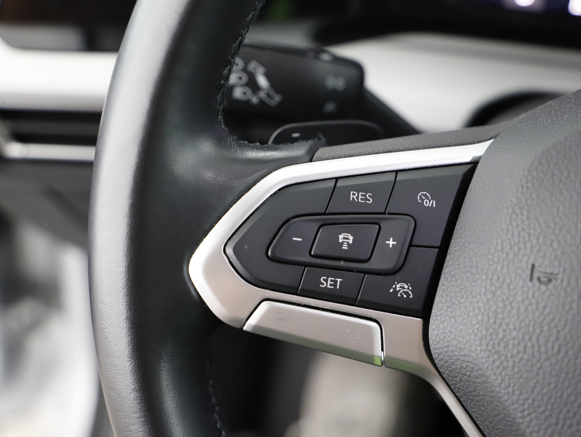 VW Golf VIII Variant 2.0 TDI Life | Bild 18 von 29