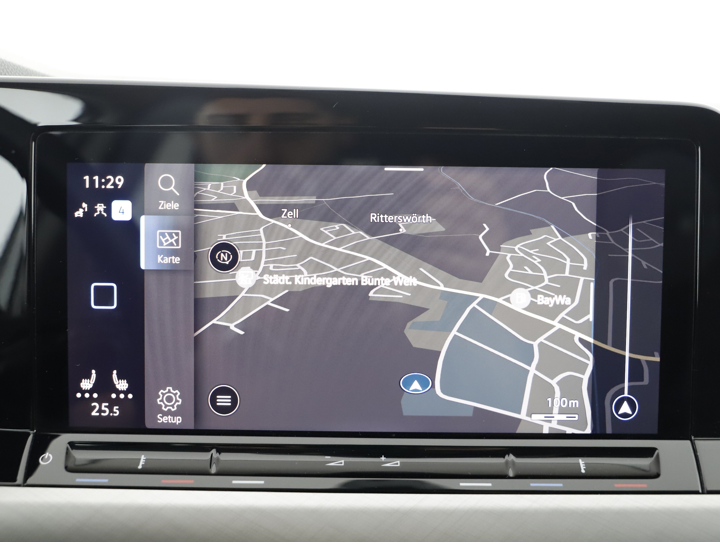 VW Golf VIII Variant 2.0 TDI Life | Bild 22 von 29