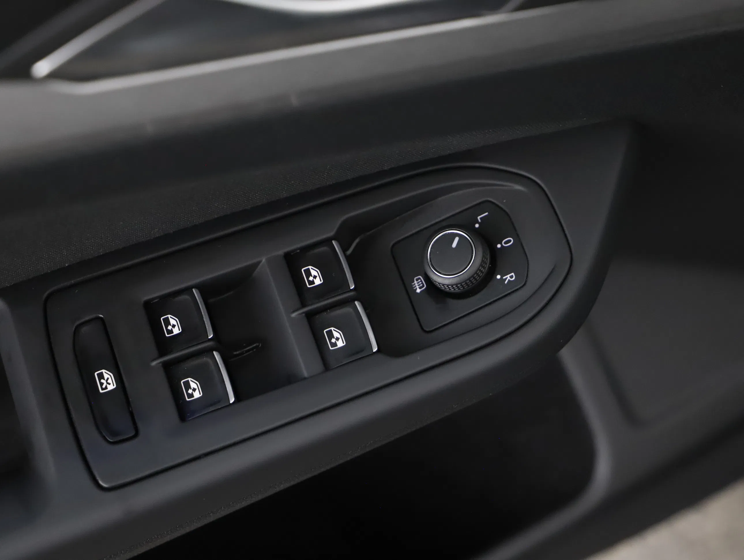 VW Golf VIII Variant 2.0 TDI Life | Bild 11 von 28