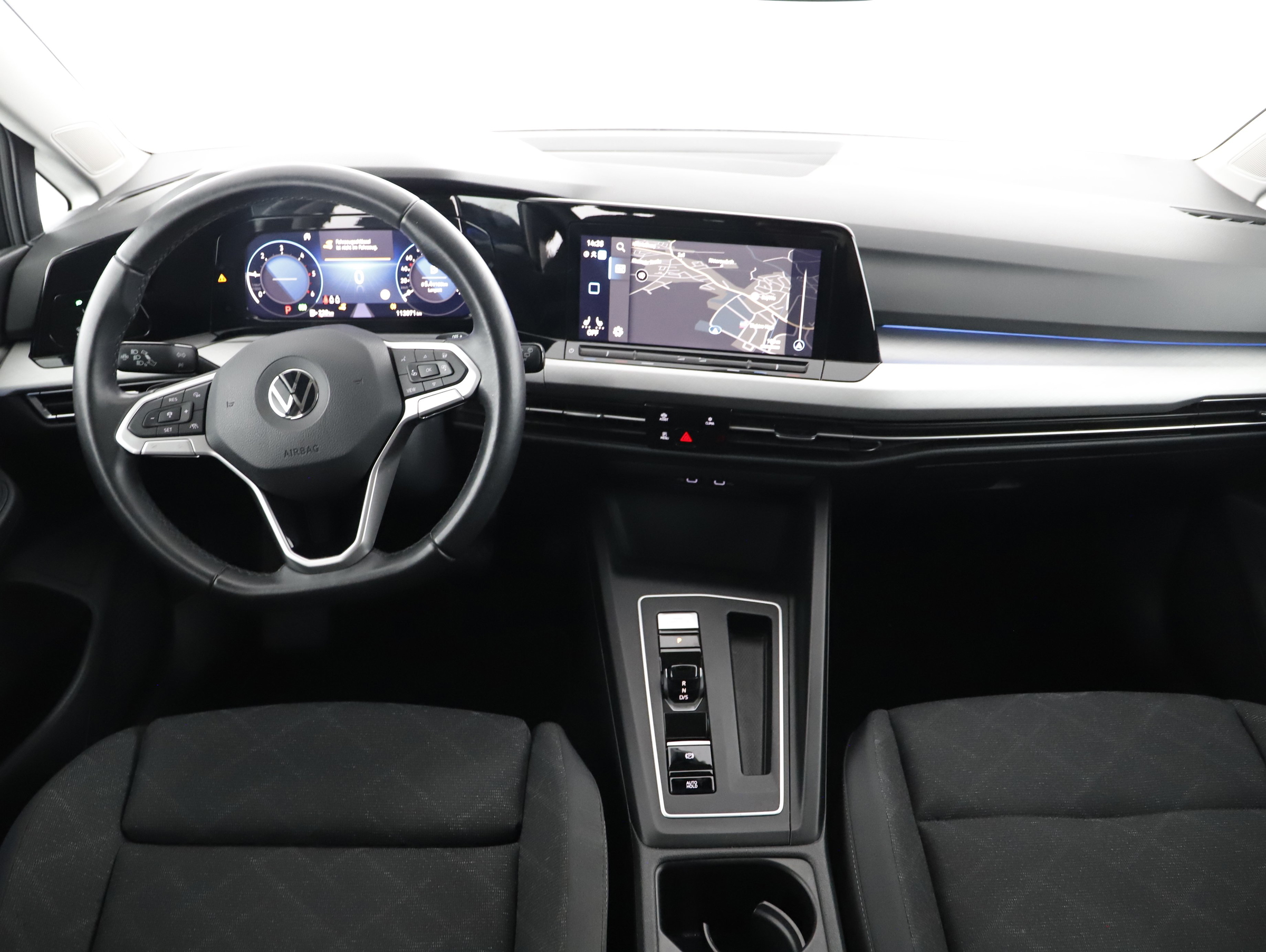 VW Golf VIII Variant 2.0 TDI Life | Bild 14 von 28