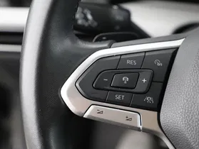 VW Golf VIII Variant 2.0 TDI Life | Thumbnail 18 von 28