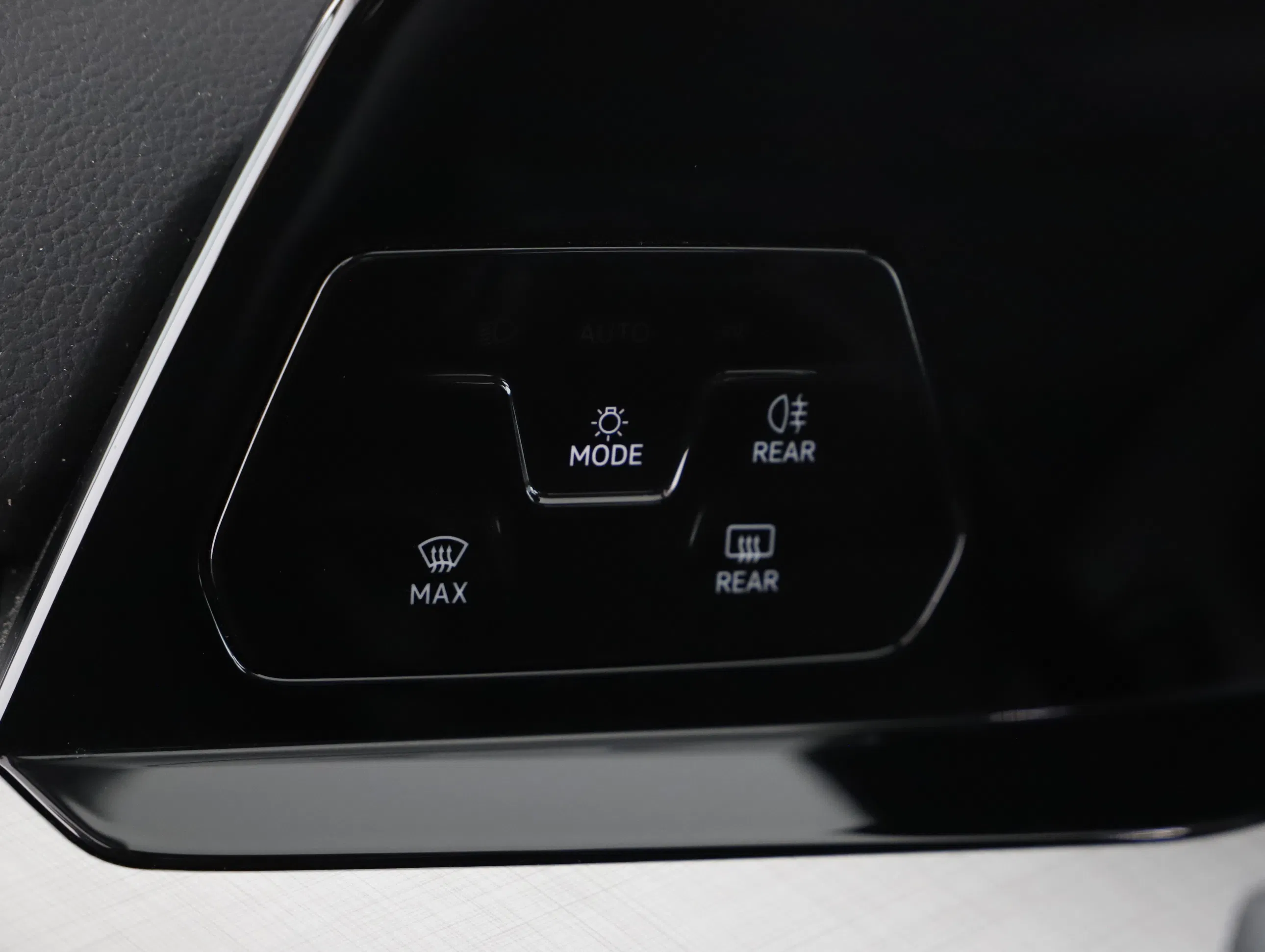 VW Golf VIII Variant 2.0 TDI Life | Bild 21 von 25