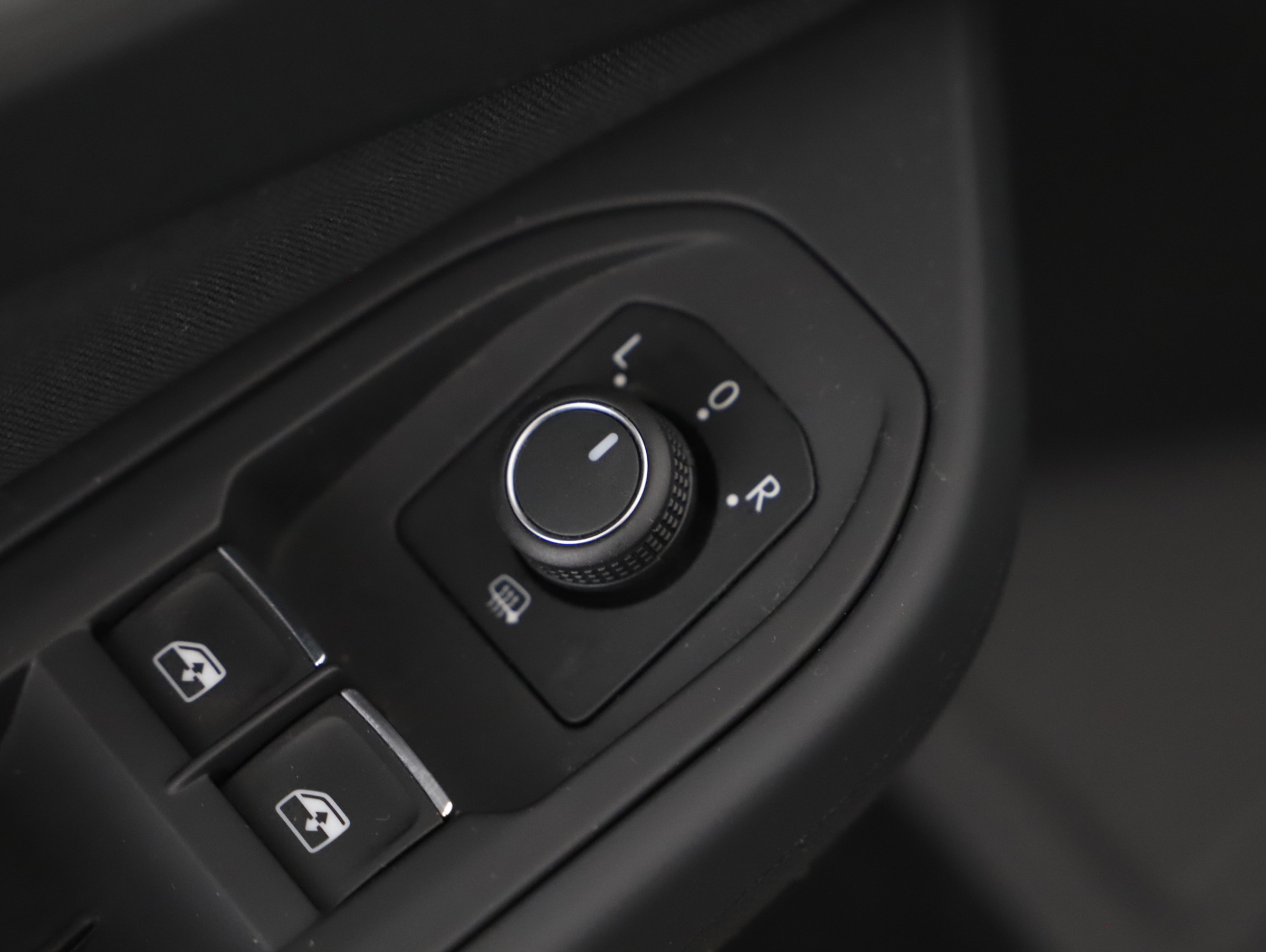 VW Golf VIII Variant 2.0 TDI Life | Bild 23 von 25